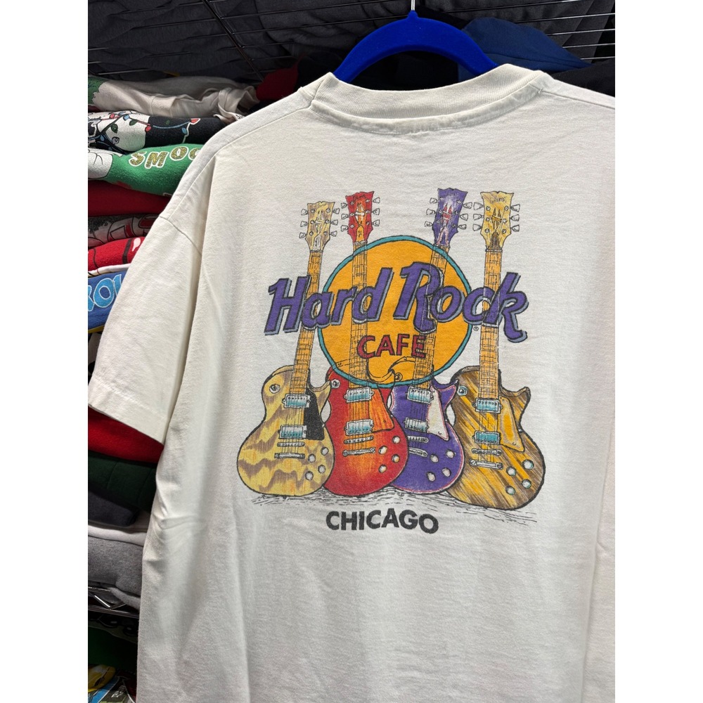 Vintage Hard Rock Cafe Chicago Guitar Graphic T-Shirt Mens Large White USA Made